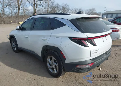 2022 Hyundai Tucson Sel z USA, uszkodzony, nr VIN 5NMJB3AE3NH014184